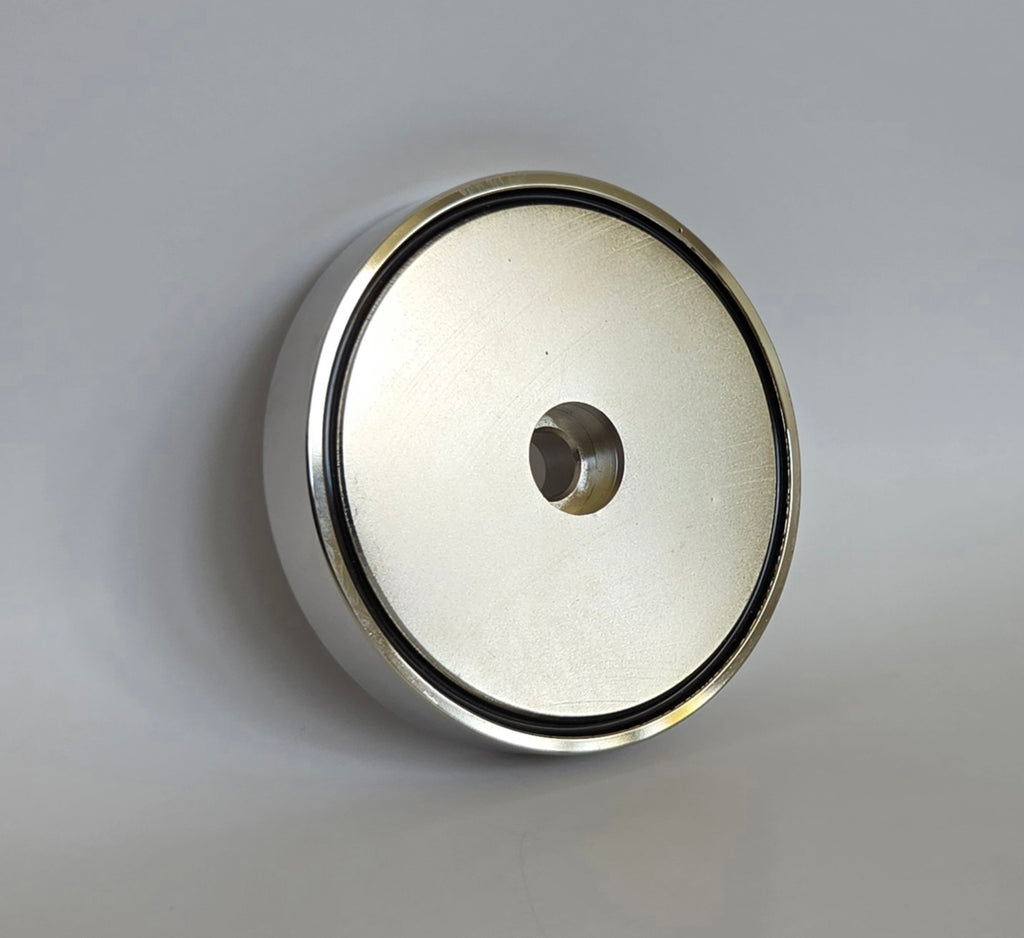 The Ezlyt Replacement Magnet